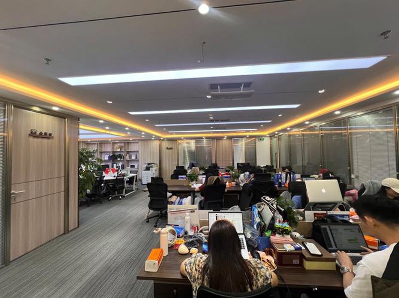 上海信息咨询业：洞察市场前沿，助力企业前行